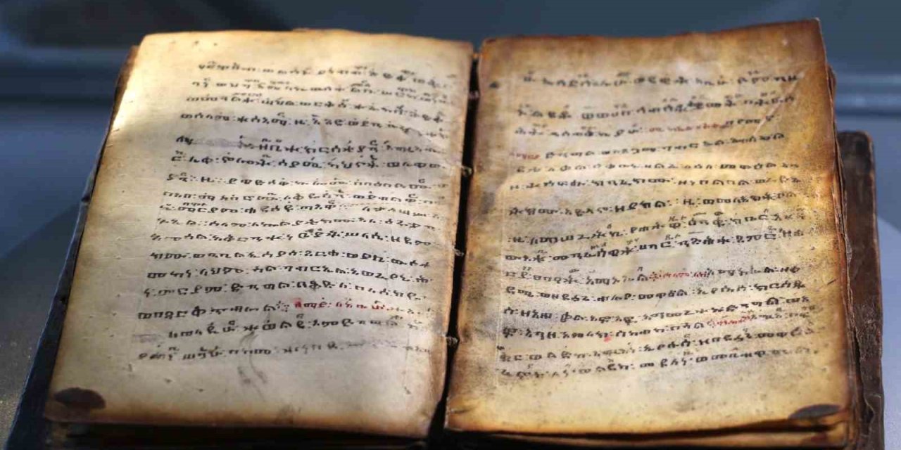 Amharca dilinde kaleme alınmış tarihi eser Etiyopya’ya iade edildi