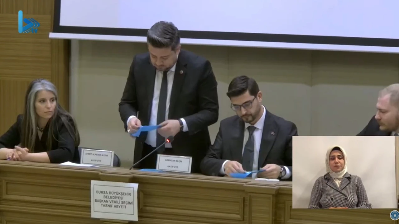 CHP aday çıkarmadı! Bursa AK Parti'ye mi geçiyor?