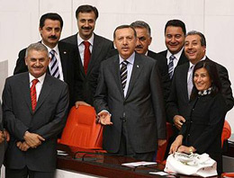 Bakanların Seçim bölgeleri değişiyor
