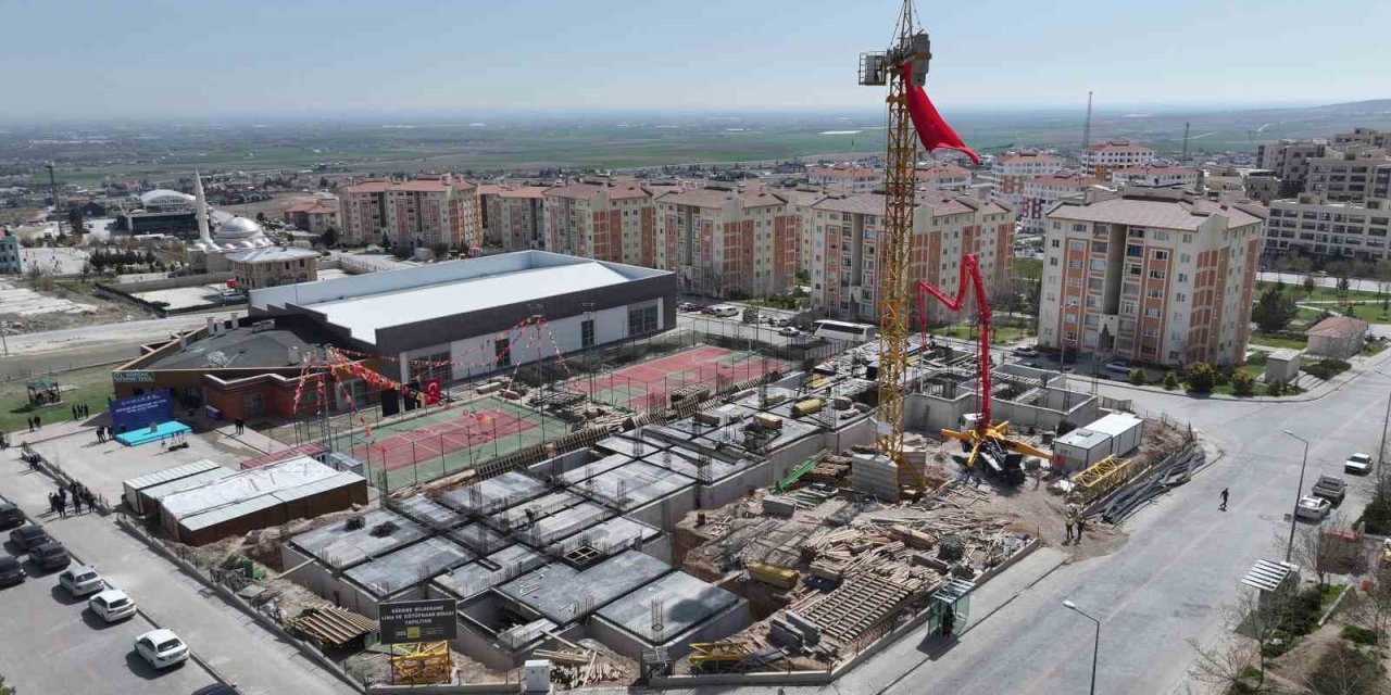 Gödene’ye 200 Milyonluk Yatırım: İlk Kazma Vuruldu