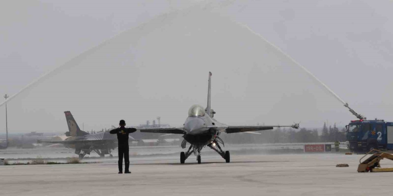 Konya'da Gurur Günü: SOLOTÜRK 15. Yılında Gökyüzünü Titretti!