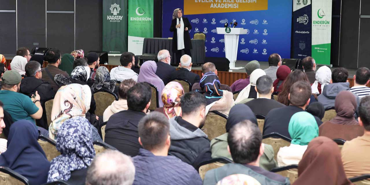 Evlilikte Mutluluğun Formülü: Yargısız Dinlemek!