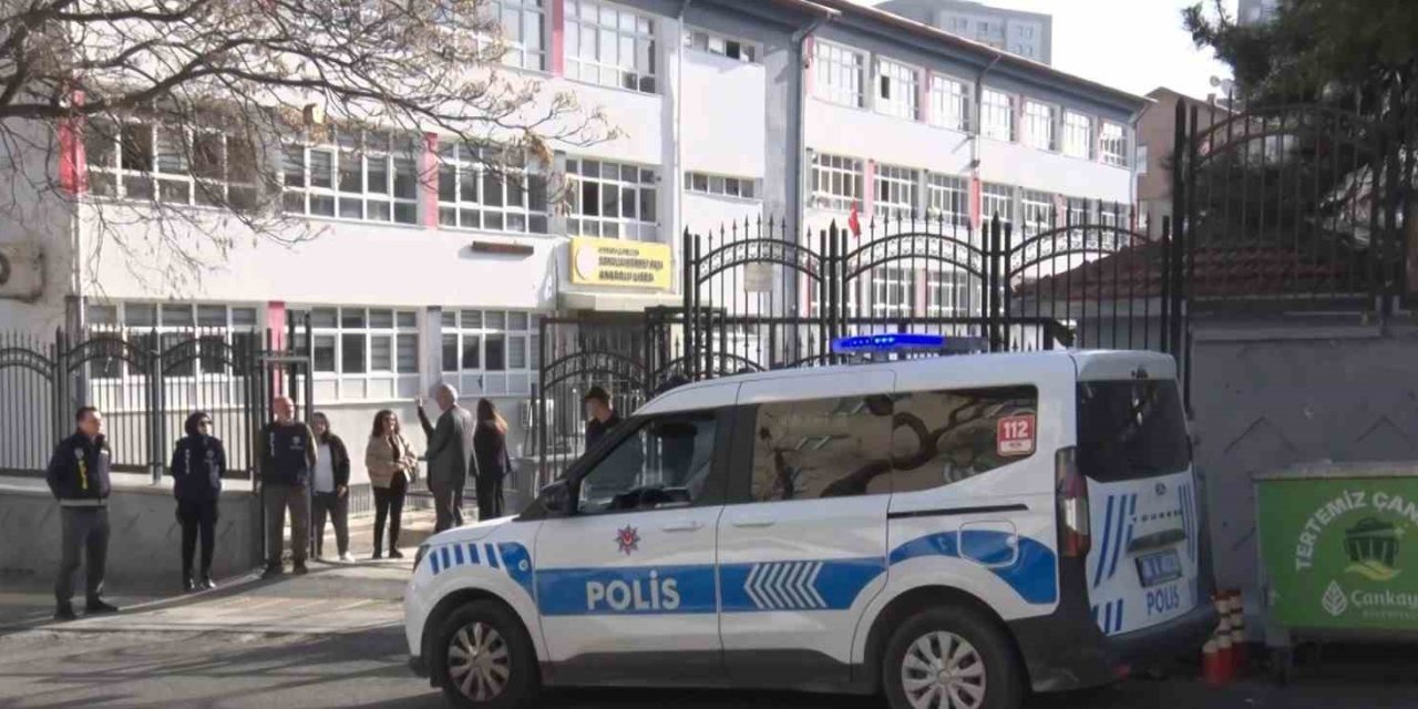 Ülke genelinde okullardaki güvenlik önlemleri artırıldı