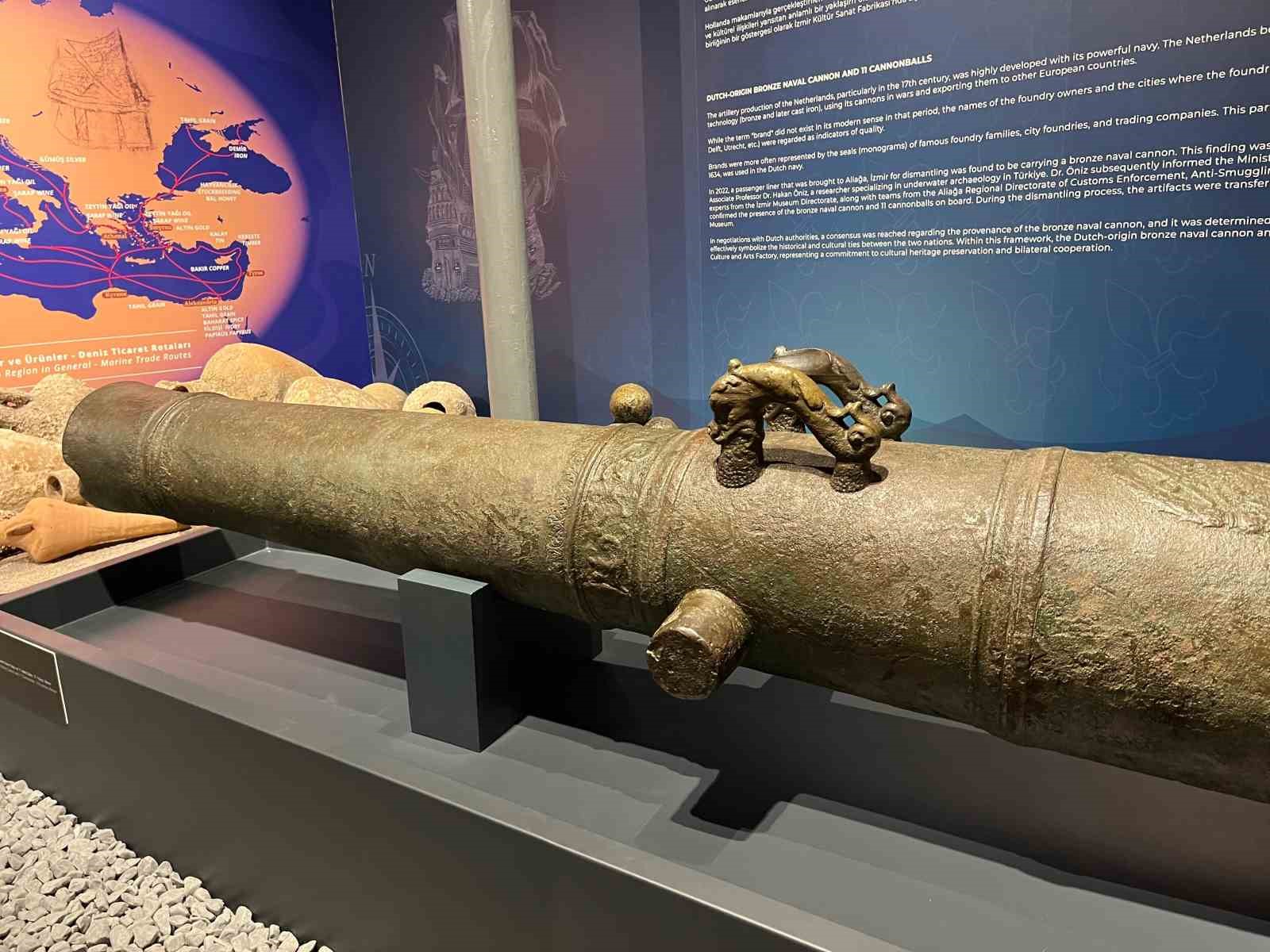 Yolcu gemisinden top çıktı