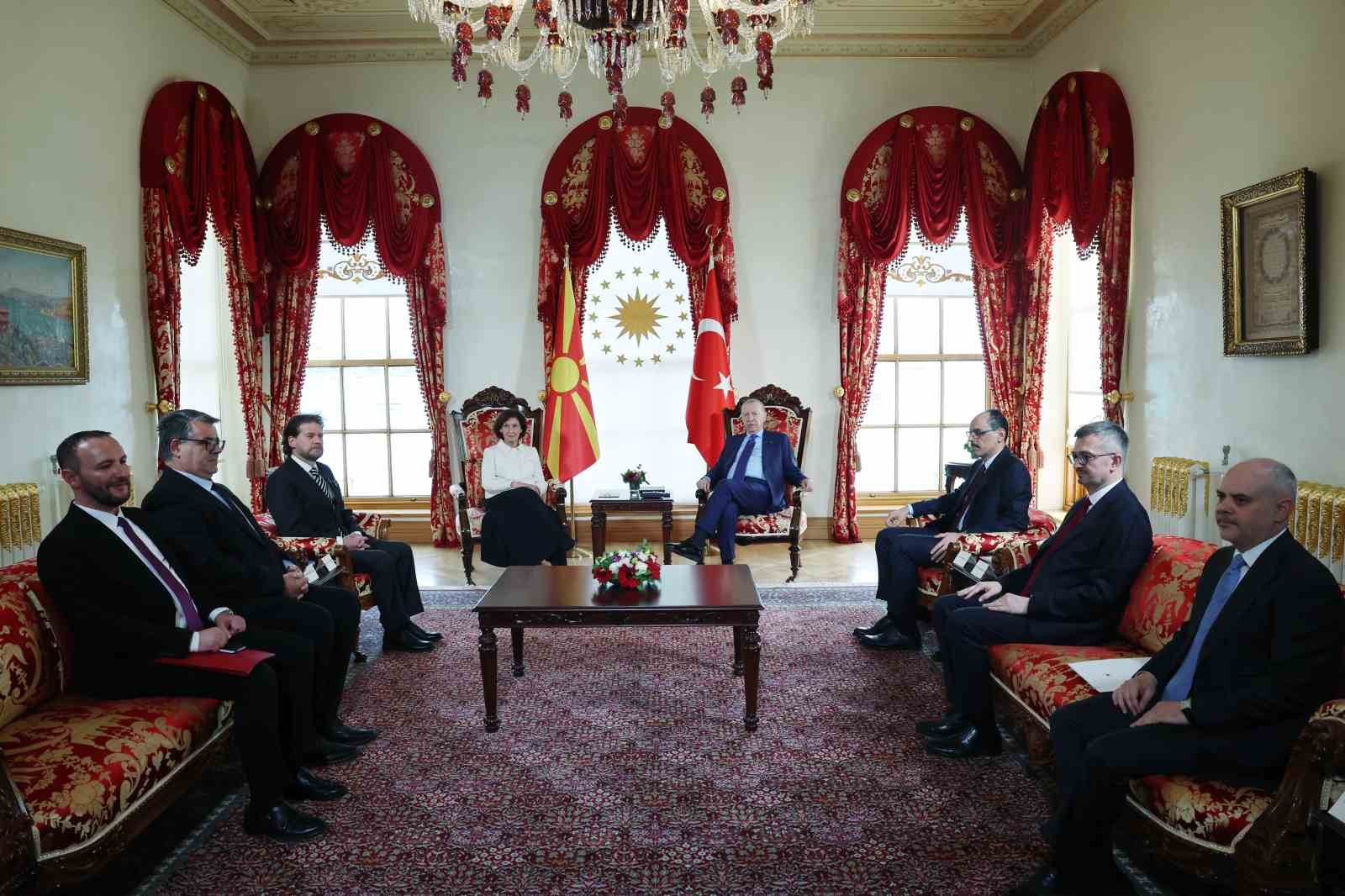 Dolmabahçe Ofisi Makedonya için açıldı