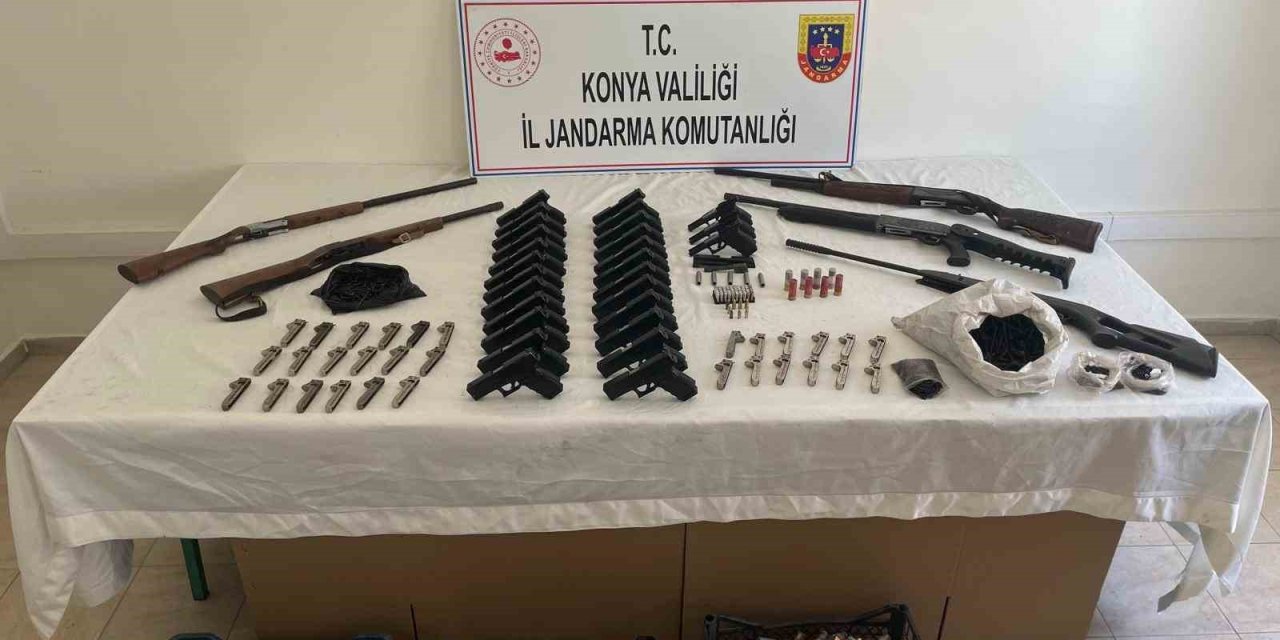 Antalya ve Konya’da jandarmadan silah kaçakçılığı operasyonu