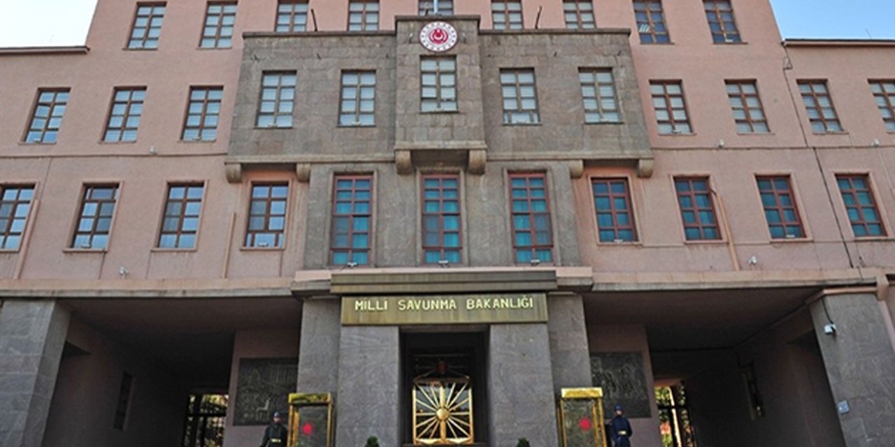 Ankara'da Eğitim Uçuşu Yapan Helikopter Kaza Kırıma Uğradı