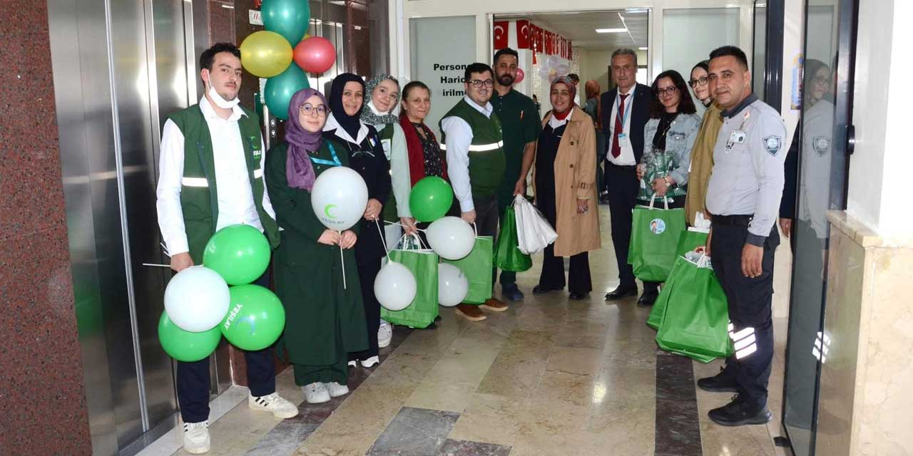 Yeşilay Konya’dan 23 Nisan’da Anlamlı Ziyaret