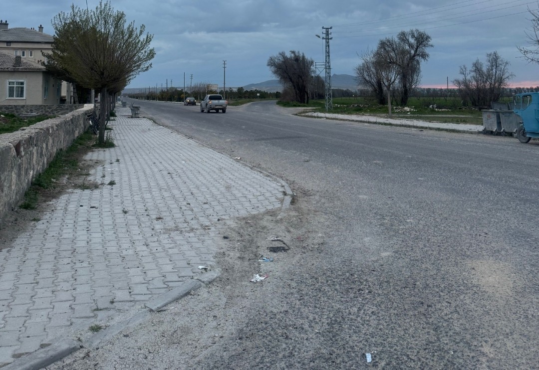 Kör noktada kaza! Hayati tehlikesi sürüyor