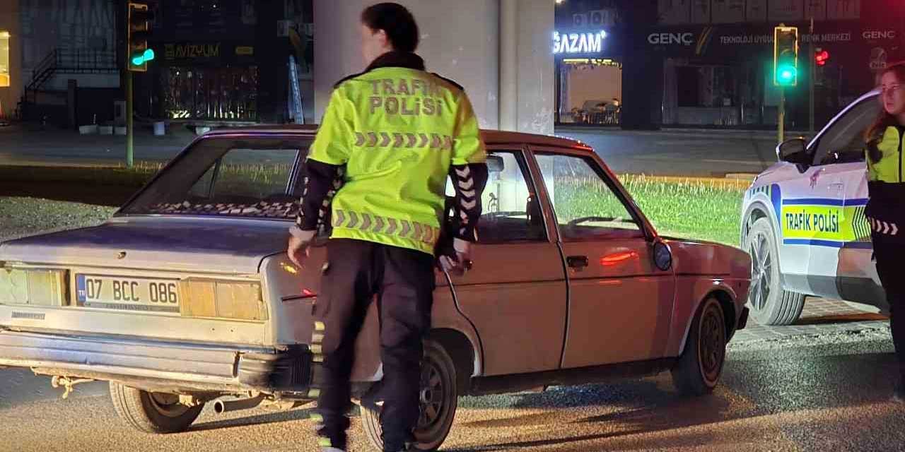Bursa'da Polisten Kaçan Alkollü Sürücüye Rekor Ceza