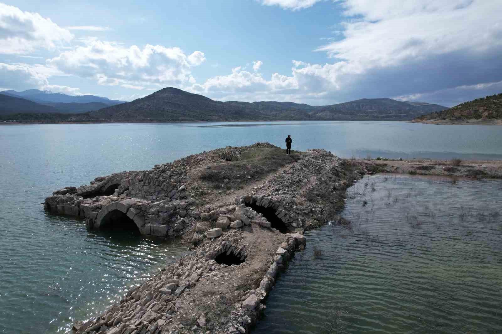 Tarihi Han Sular Altında Kaldı Konya'da Umutlar Yükseldi