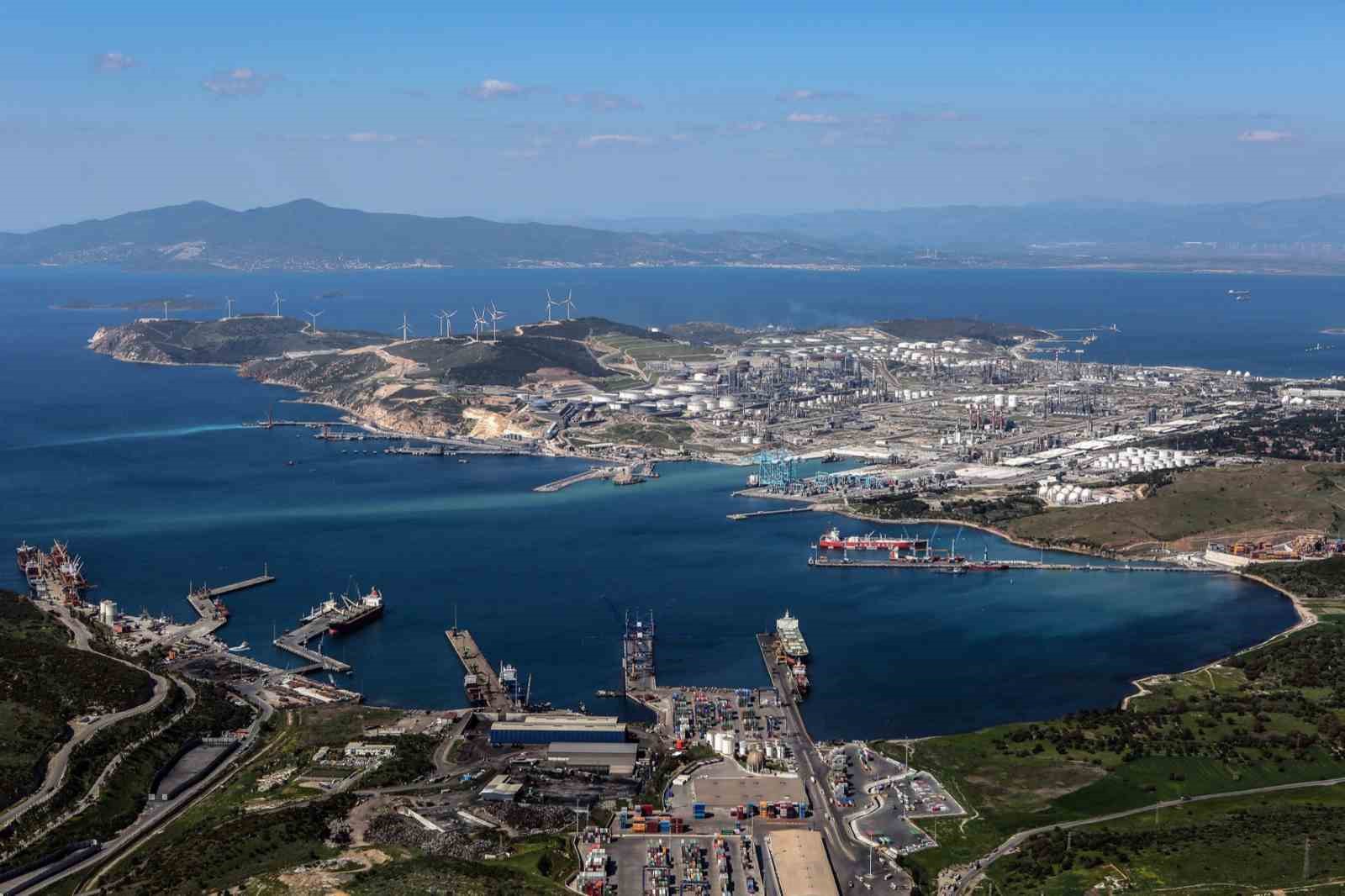 Aliağa Limanları Ekonominin Bel Kemiği Oldu