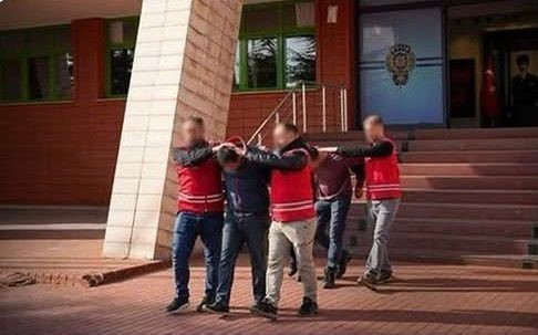 Isparta'da 1 milyon TL'lik dolandırıcılık: Para altına çevrildi