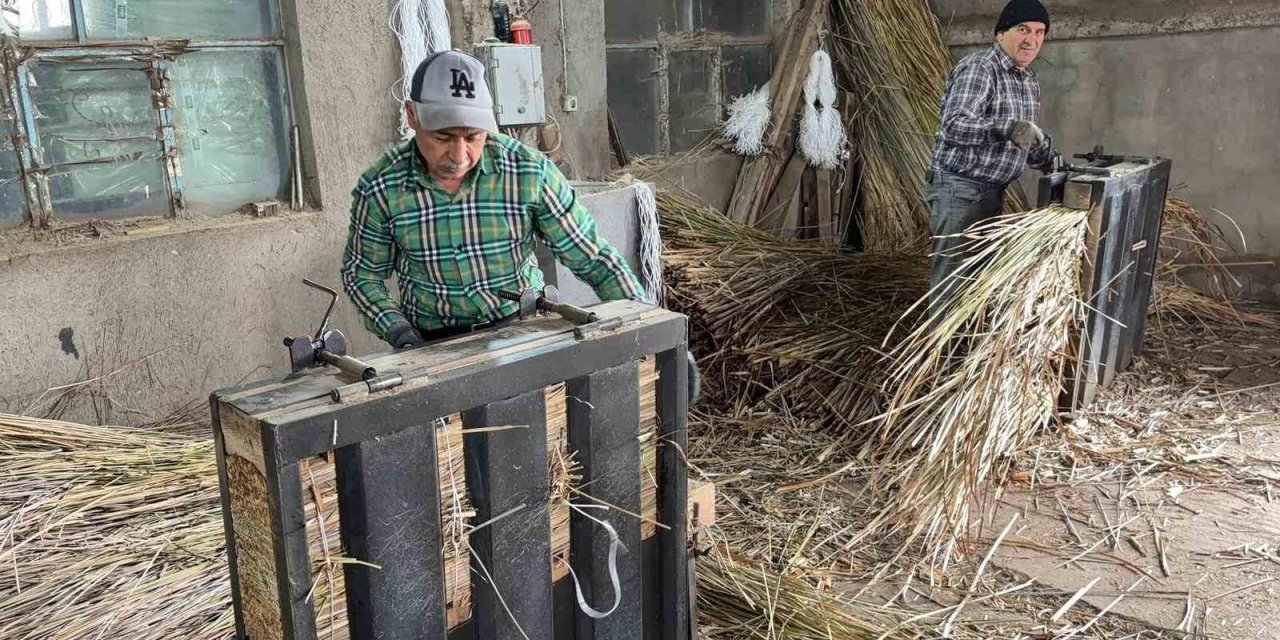 Hasır yastıklar zamana yenik düştü