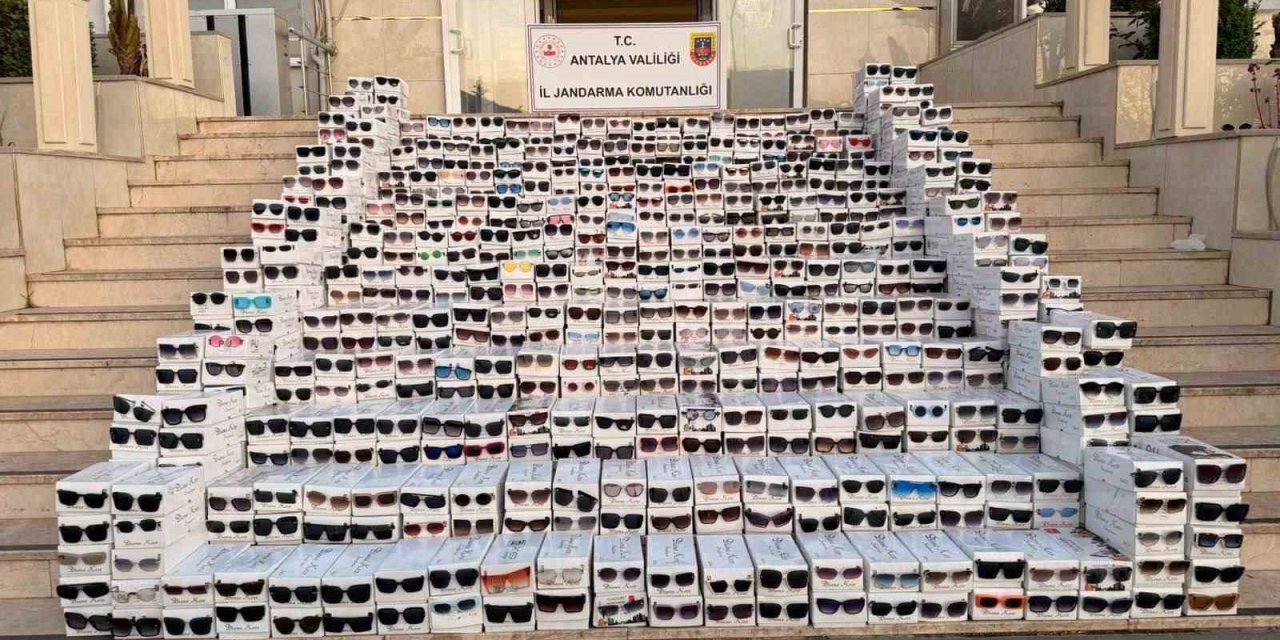 Milyonluk Kaçakçılık Sevkiyatı Alanya Yolunda Kaldı