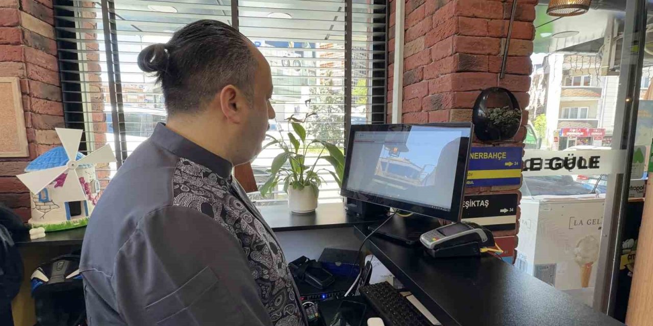 İlginç olay: Aynı kişi adına 25 restorandan sipariş verildi