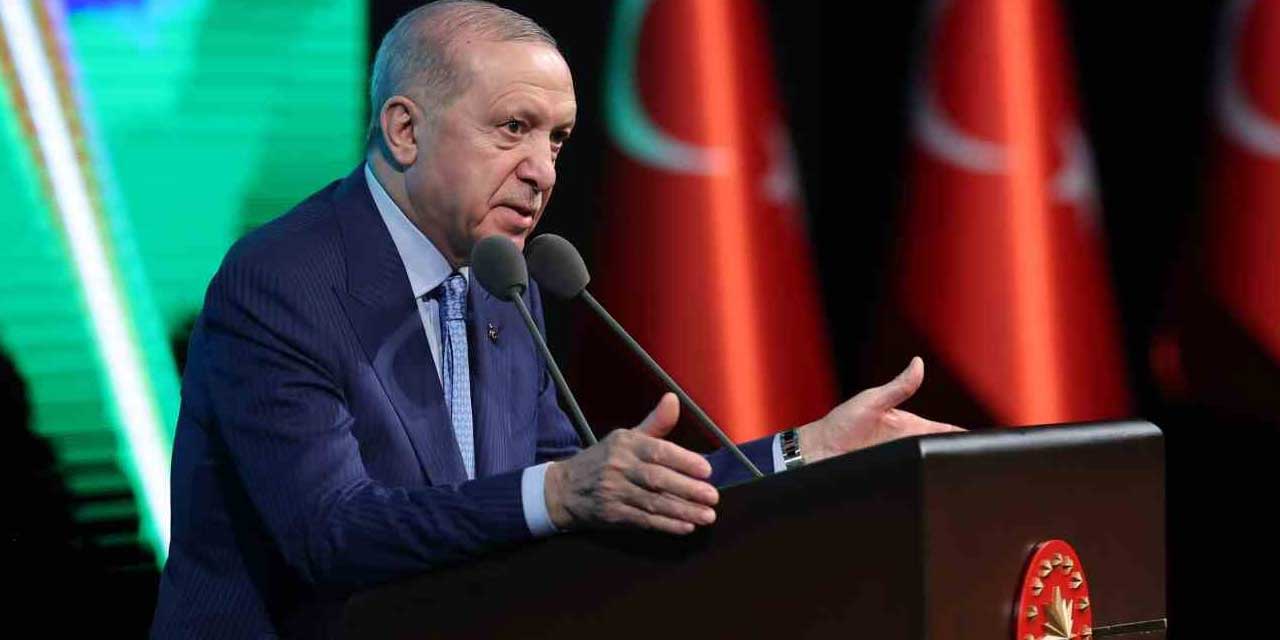 Dünya Sessiz, Erdoğan Kararlı: Bir Duvarın Tuğlaları Gibi Kenetlenmeliyi