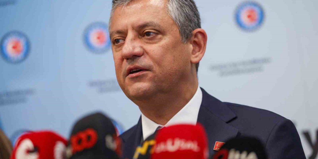 Özgür Özel’den Erken Seçim Sinyali: 186 Bin Görevliyle Sahaya İniyoruz!