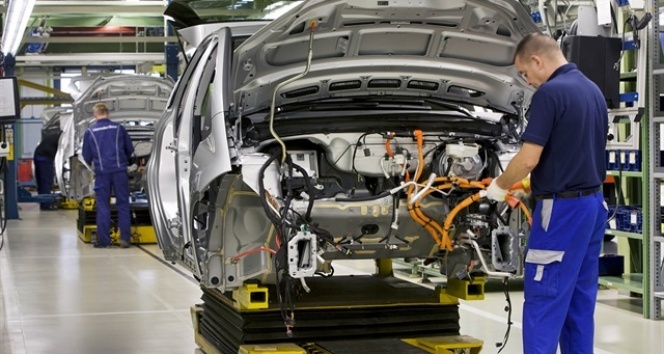 Nissan ABD’deki Elektrikli Araç Planlarını İptal Etti