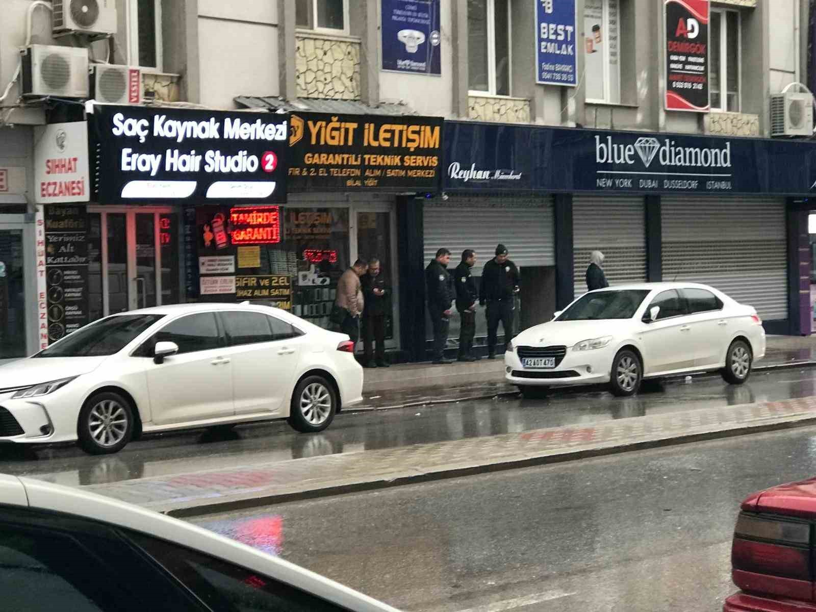 Konya'da kuyumcu soygunu! 4 kişiydiler