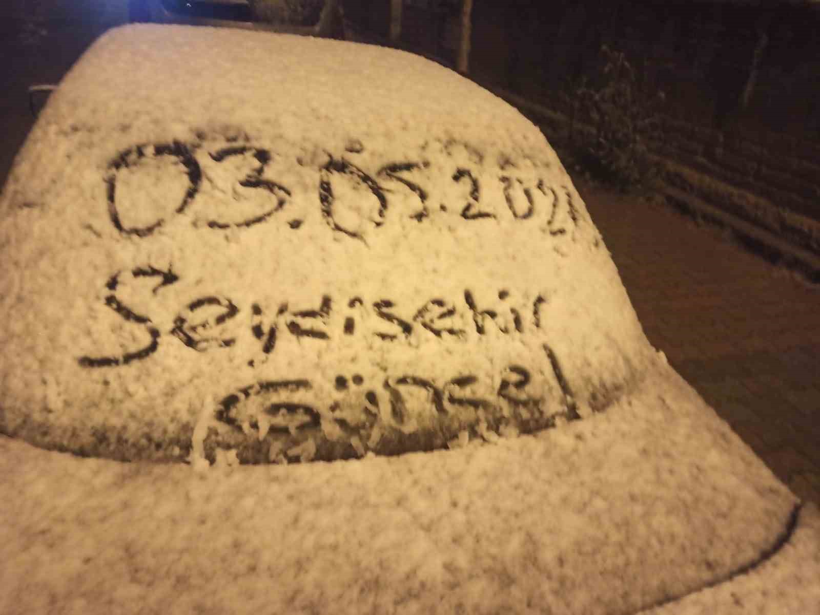Konya baharı beklerken kış geri geldi