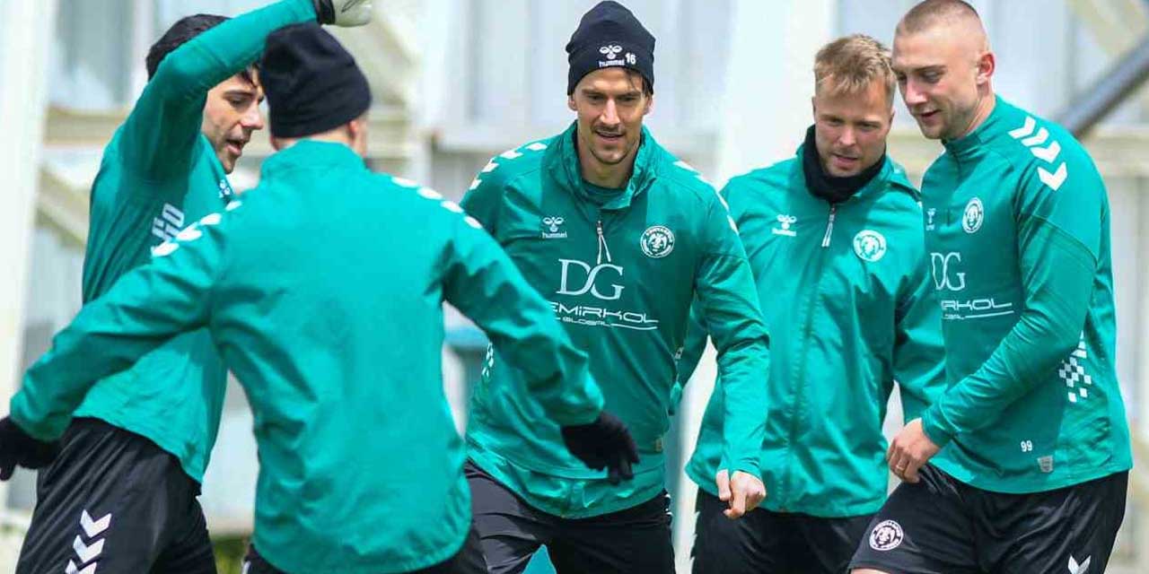 Konyaspor İstanbul Yolcusu: İlhan Palut’un Zafer Planı