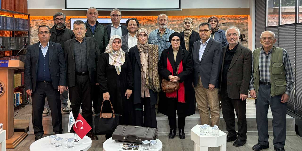 İstiklal Harbi'nde Dergahlar: Altın Çuvalları Efsanesi mi, Acı Gerçekler mi?
