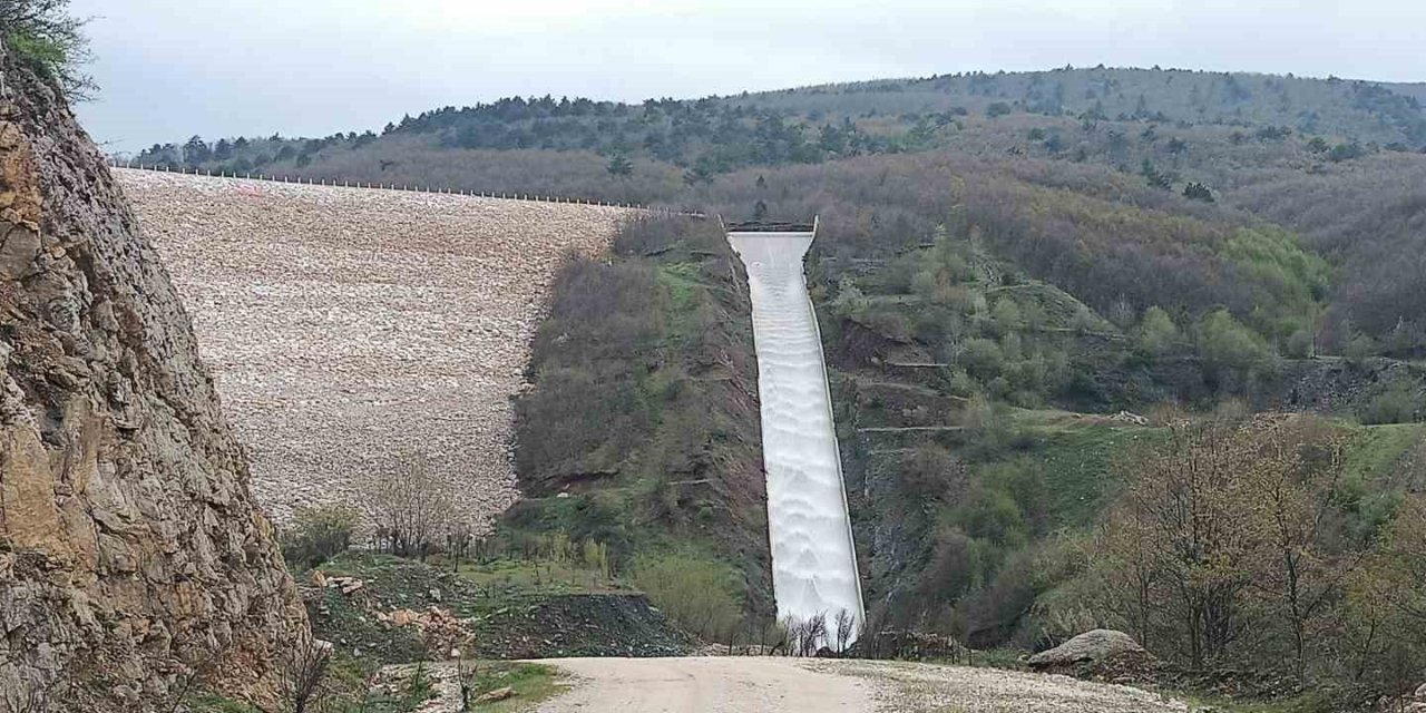 Çiftçinin Yüzü Gülüyor: Dereköy Barajı Tam Kapasiteye Ulaştı