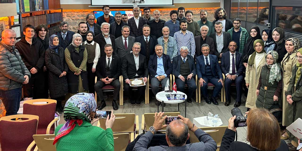 Hat Sanatının yaşayan efsanesi: Hüseyin Öksüz Konya’da Yad Edildi