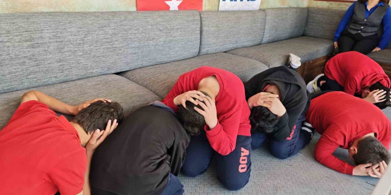 Sarsıntıya Hazır Mısınız? Deprem Gerçeğini Tırda Yaşadılar
