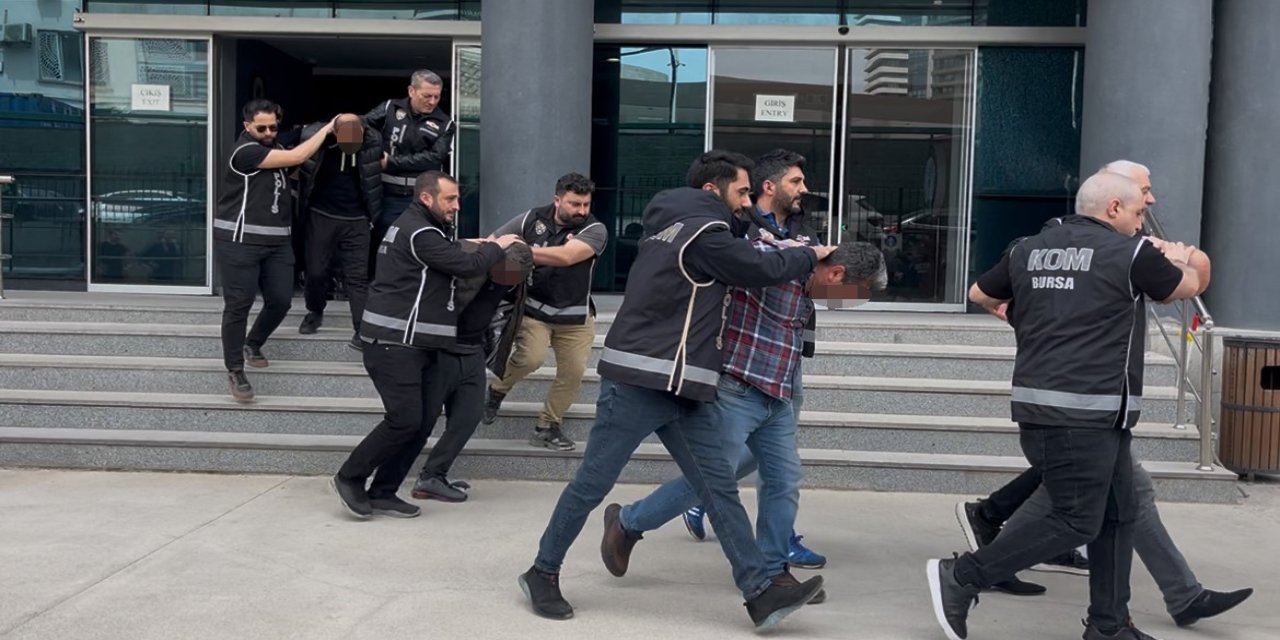 Çiftçileri borç batağına sürükleyen suç örgütü çökertildi