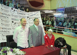 Kahraman Tazeoğlu sevenleriyle buluştu