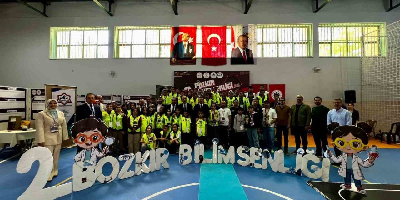Bozkır’da 2. Bilim Şenliği coşkuyla tamamlandı