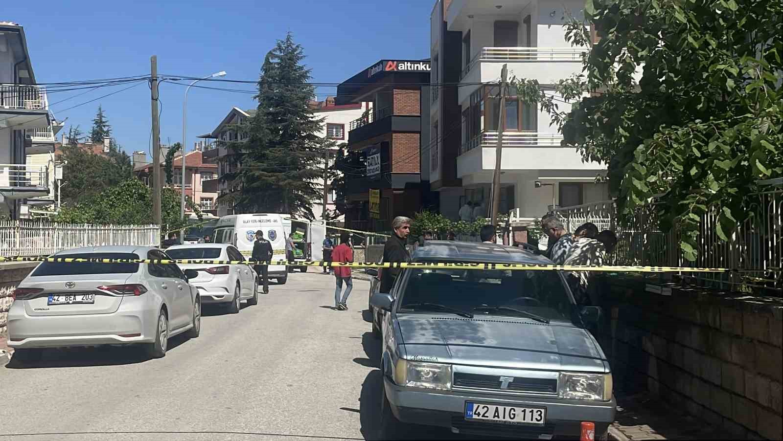 Konya’da hukuk öğrencisi dehşeti: Tartıştığı anne ve babasını bıçaklayarak öldürdü