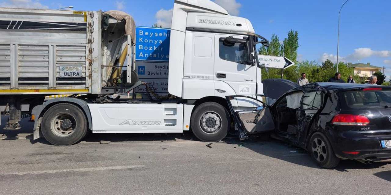 Seydişehir'de Korkutan Sabah! Feci Kazada Sürücü Araçta Sıkıştı