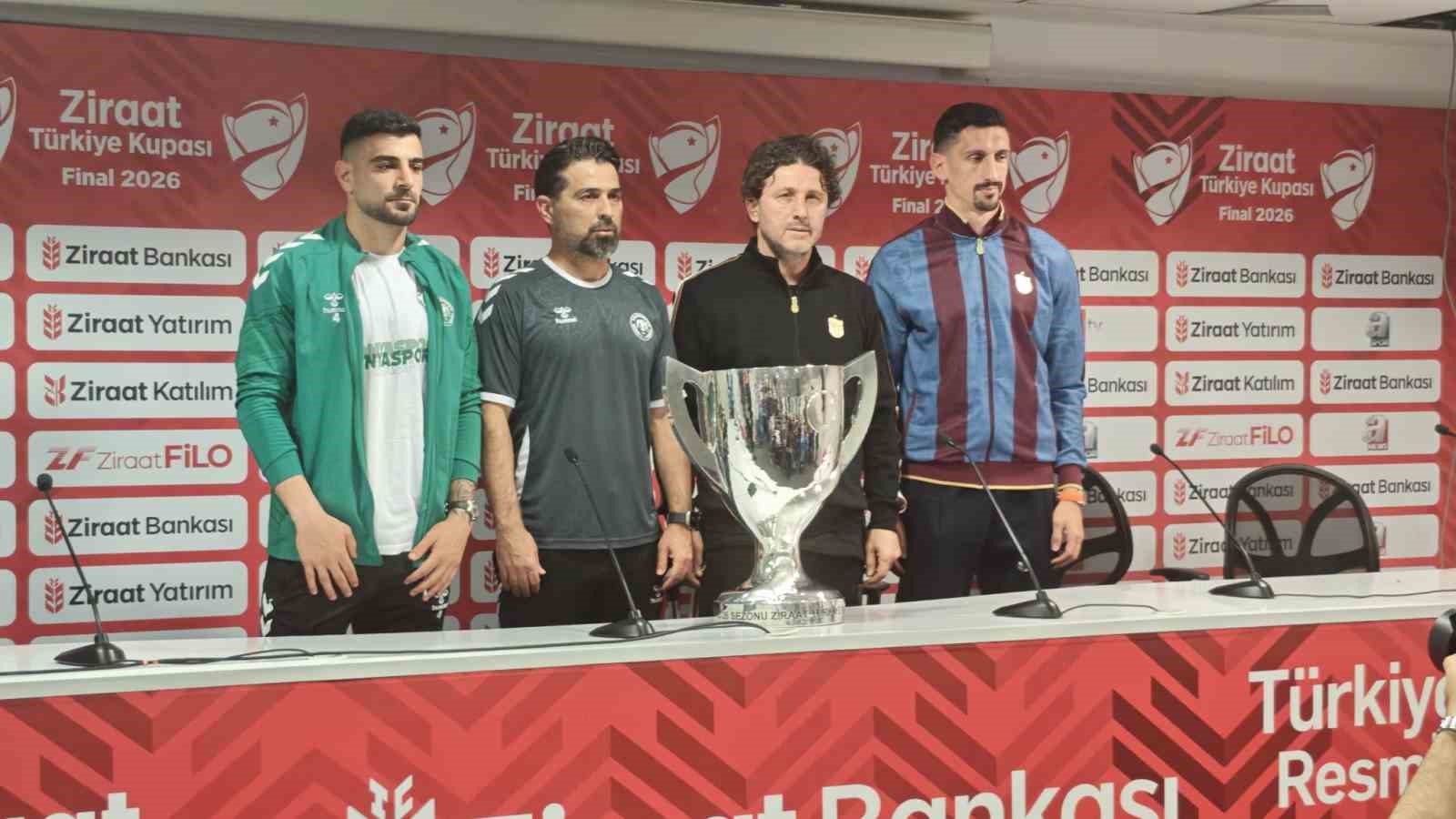 Fatih Tekke yakınmayı bırakıp maça odaklandığını açıkladı
