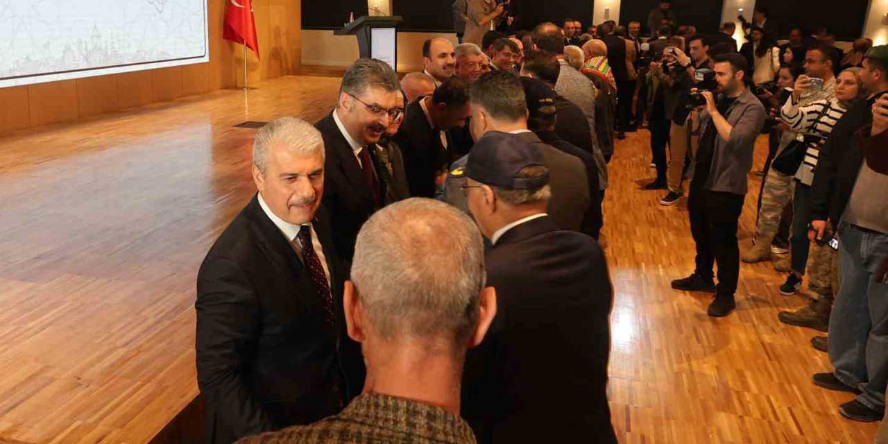 Konya Protokolü Taş Bina’da Bayramlaştı