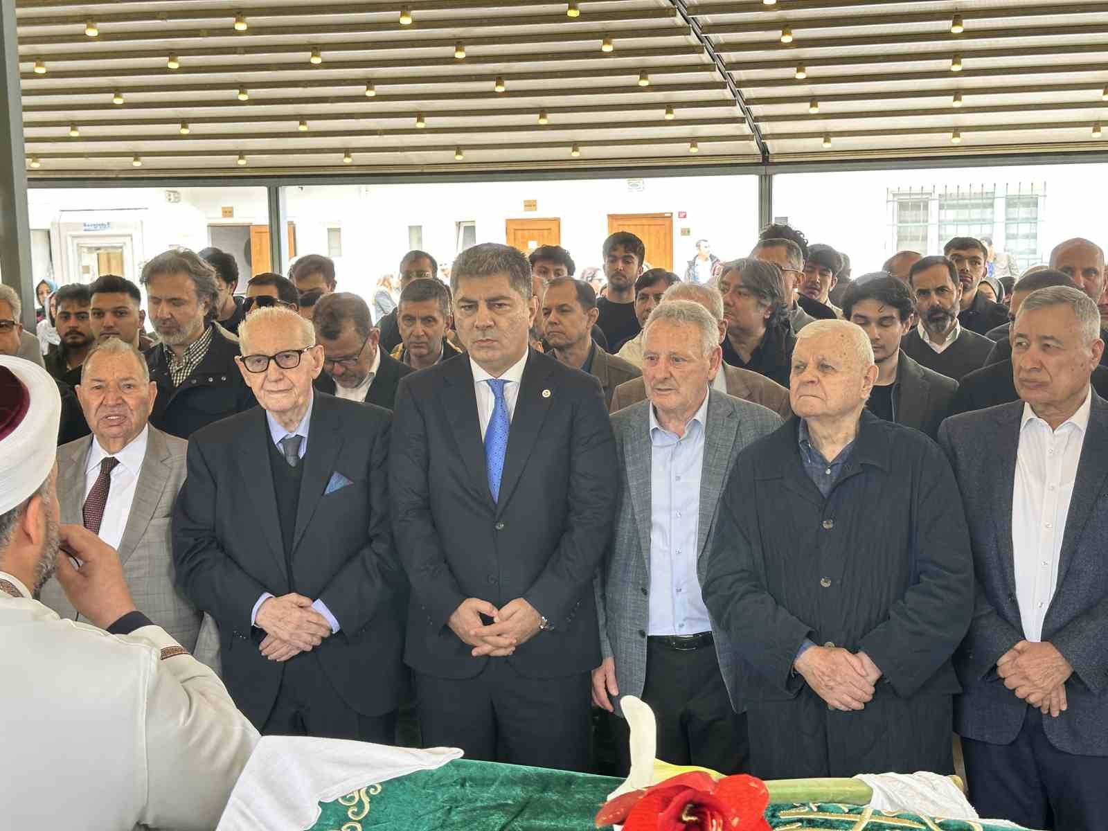 Şenes Erzik'in acı günü