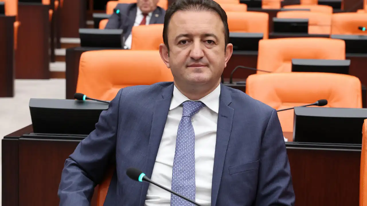 CHP Bayramlaşma Heyeti Netleşti: Barış Bektaş Kabul Listesinde!