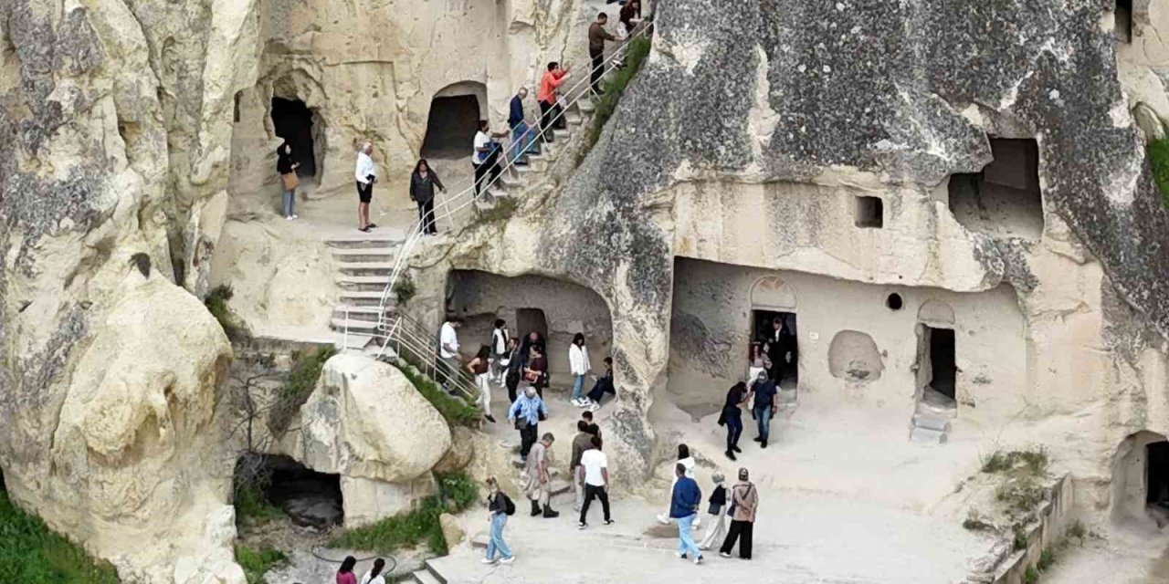 Kapadokya’da bayram yoğunluğu
