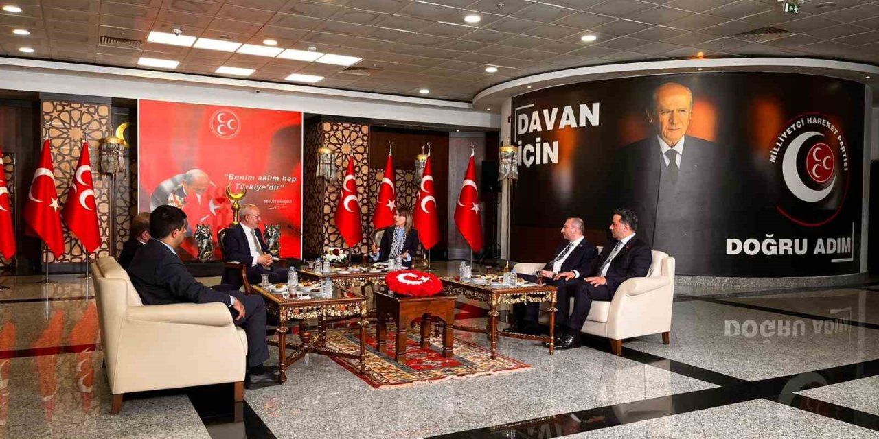 CHP’den MHP’ye bayram ziyareti
