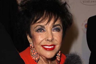 Elizabeth Taylor hayatını kaybetti
