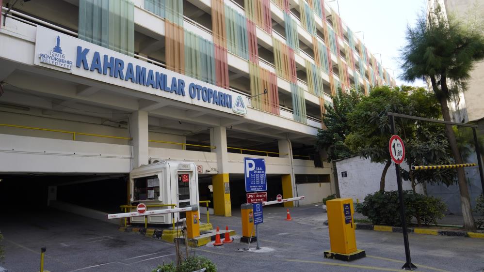 Elektrikli araçlara otoparklar yarı fiyatına