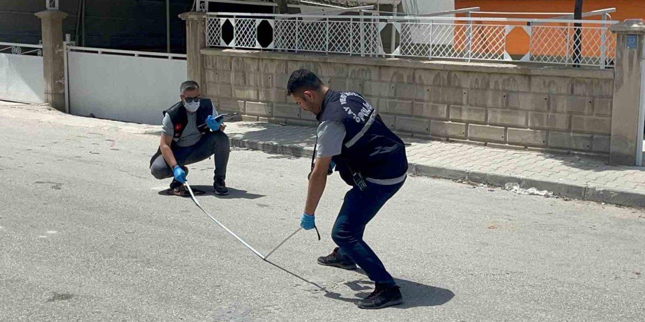 Boşanma Aşamasındaki Genç, Kayınbiraderi Tarafından Bıçaklandı