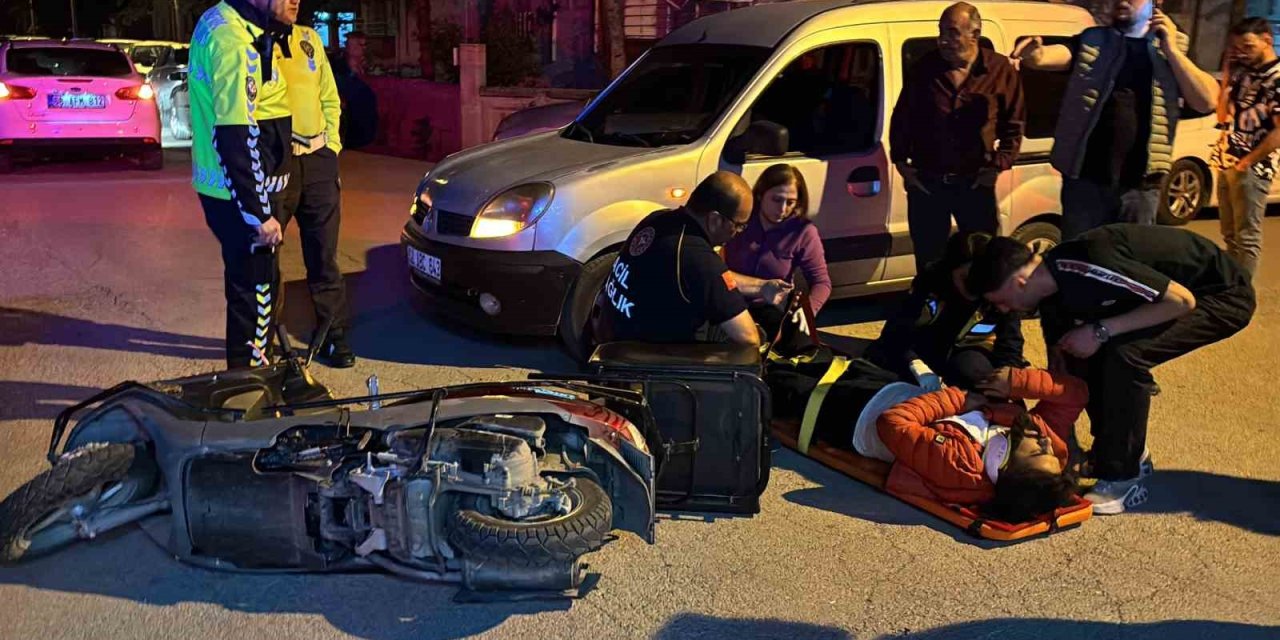 Önüne araç çıkınca panik yapıp devrildi