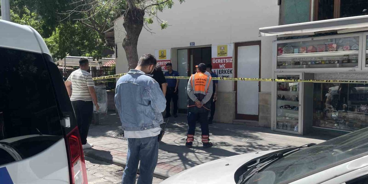 Meram’da Şüpheli Ölüm: Temizlik İşçileri Tuvalette Hareketsiz Buldu