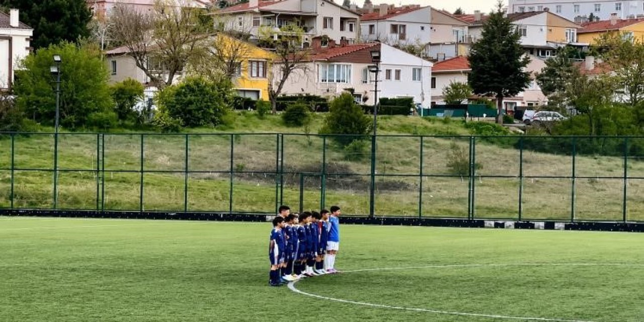 Düdük Çaldı, Kimse Kımıldamadı! U13 Maçında Sıra Dışı Protesto