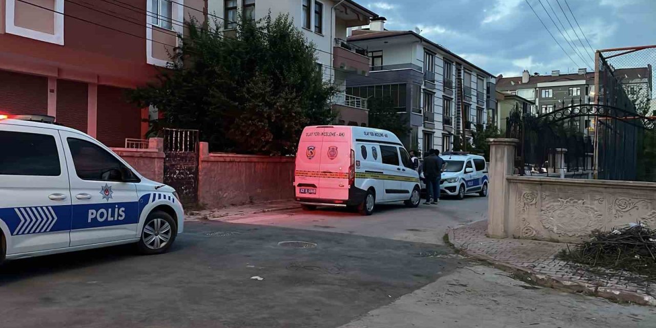 Selçuklu'da Bıçaklı Saldırı: Ağır Yaralanan Kadın Yaşam Savaşı Veriyor