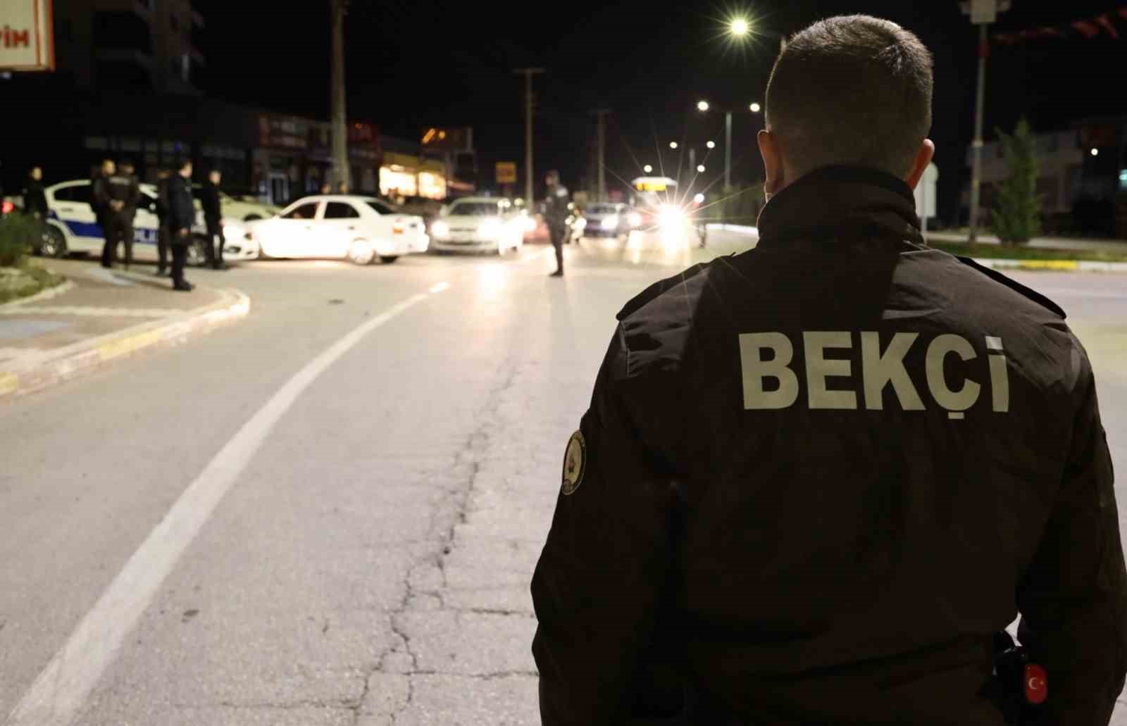 Aksaray'da Temizlik Sürüyor! Nereden Çıkacakları Belli Değil