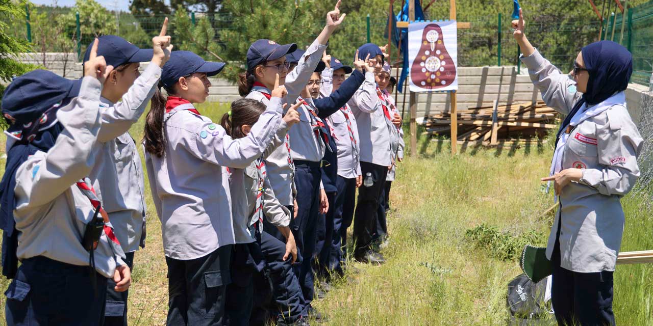 Genç İzciler Dutlukır’da Buluştu: Eğitim ve Eğlence Bir Arada